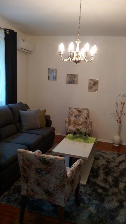 Apartman El Sarajewo Zewnętrze zdjęcie